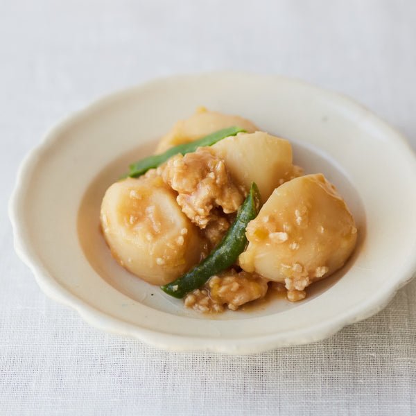 Chunky Potatoes with Garlic Sweet Miso Sauce
