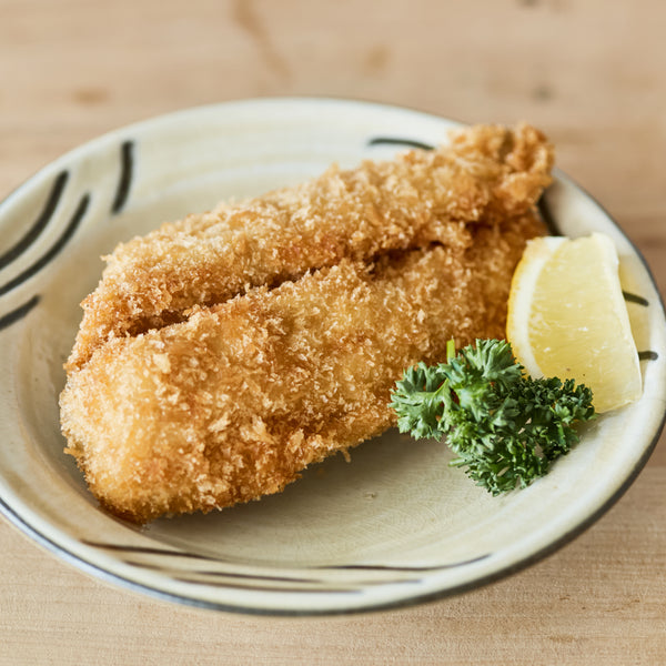 酥脆金黃白身魚排佐自製塔塔醬 (主要食材：巴沙魚)